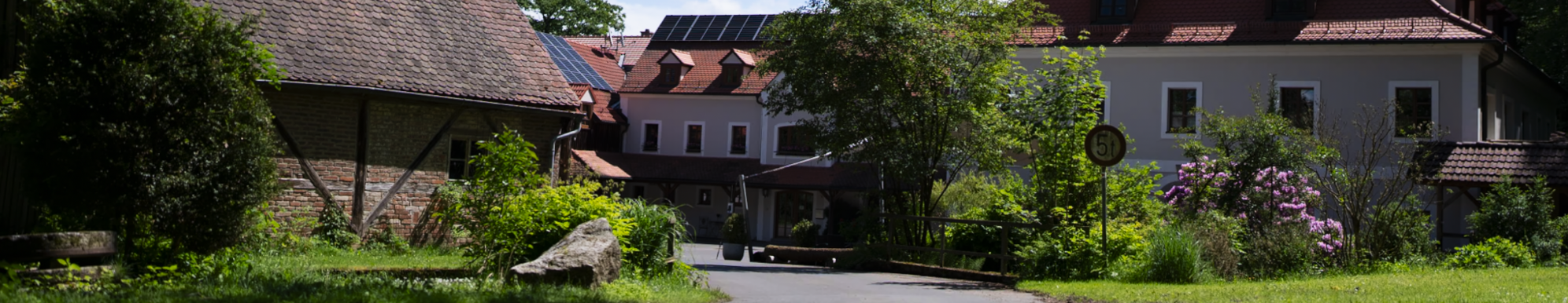 Aussenansicht des Landhotels Kahrmühle